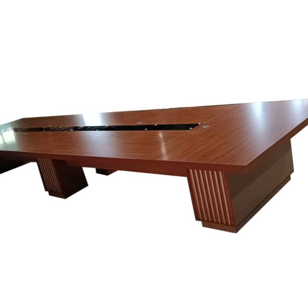 TABLE DE REUNION -TS 21-207 20à24 PERSONNES